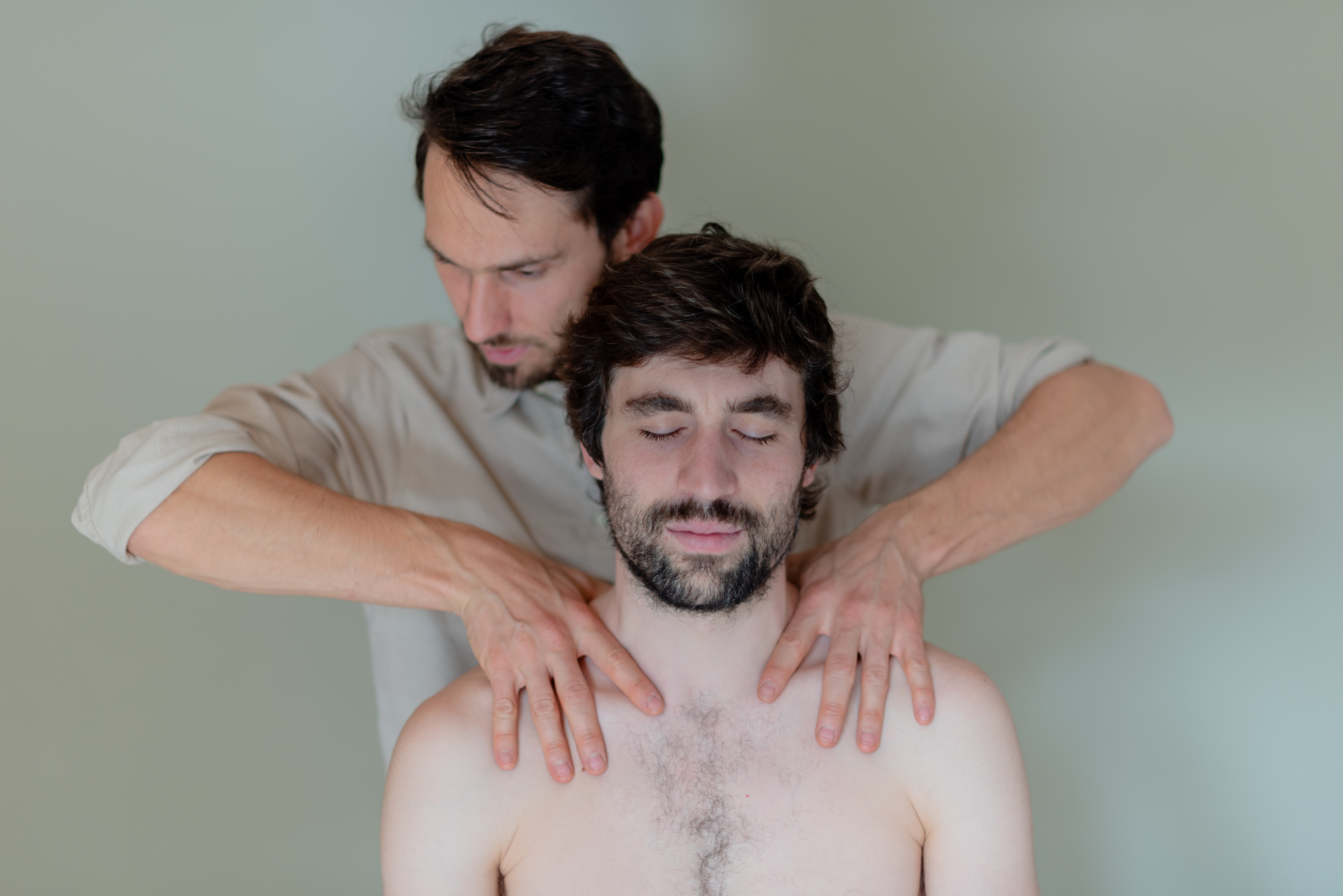 Alexander Baubin bei der Behandlung